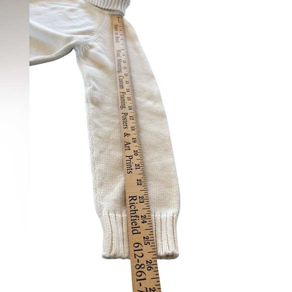 L.L. Bean Womens Turtleneck Sweater Size Medium Ivory 100% Cotton Classic Knit - Picture 12 of 13